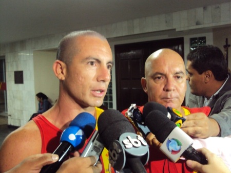 bomberios saindo